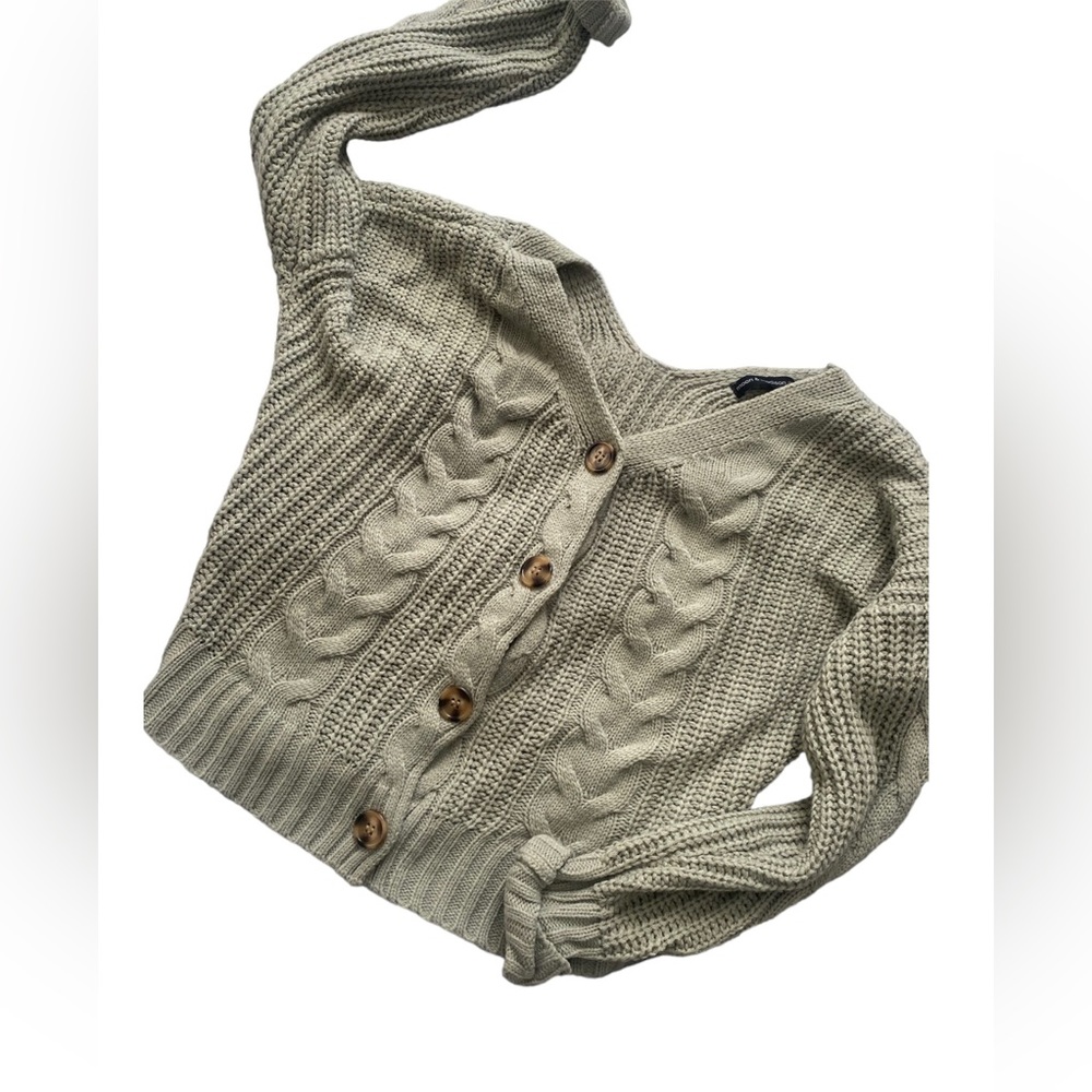 Sage Green Cropped Knit Cardigan for Autumn